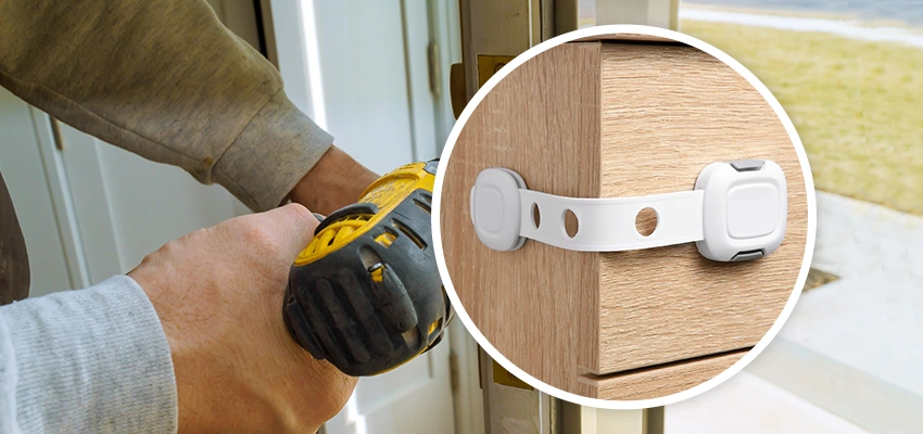 Childproof Sliding Door Locks in Durham, CA
